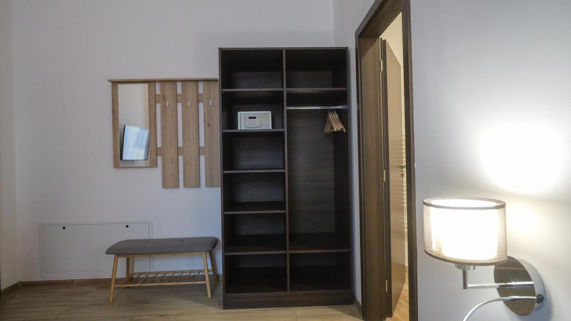 Premium City Centre Bedrooms Prešov Buitenkant foto